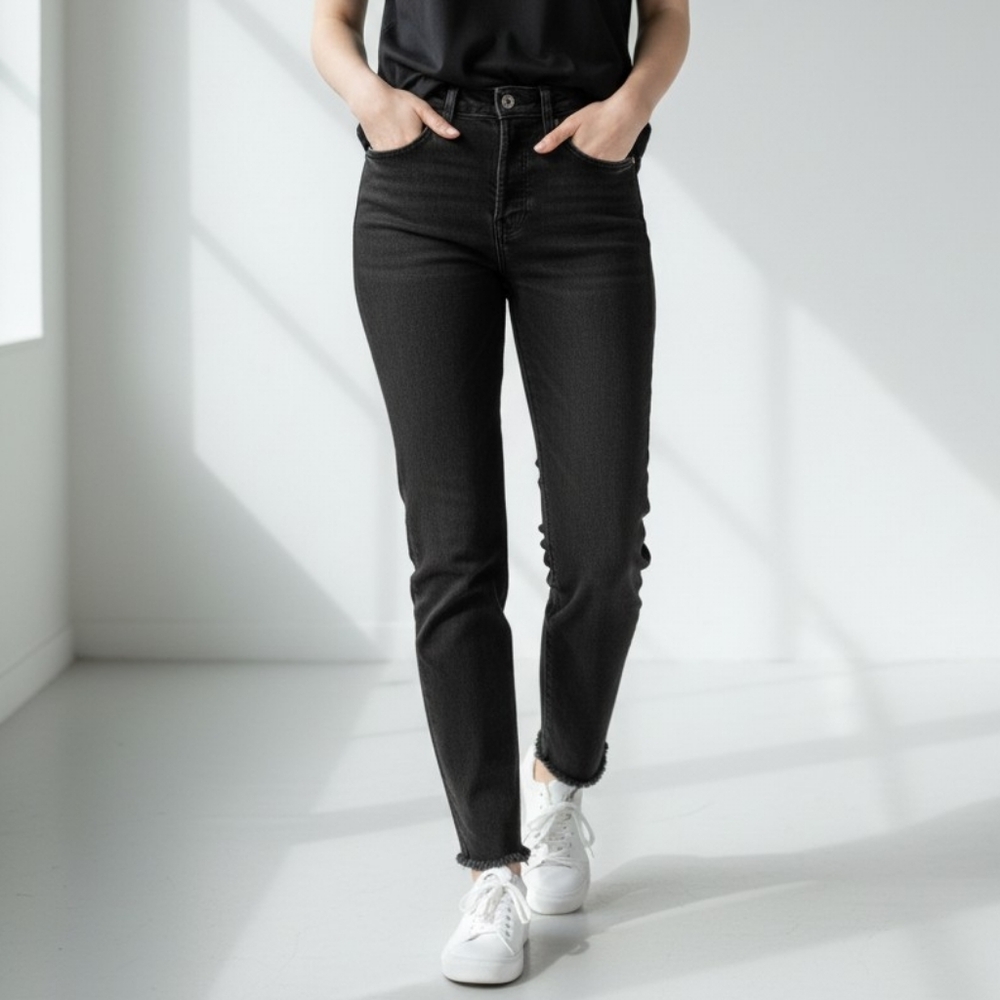 High-Rise Black Women’s Jeans